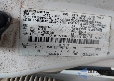 2013 Ford Focus Titanium z USA, uszkodzony, nr VIN 1FADP3N23DL124203